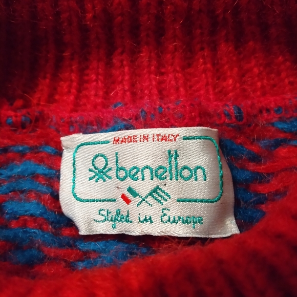 Benetton sweater. Long. Raspberry, teal. Size M - Picture 3 of 5